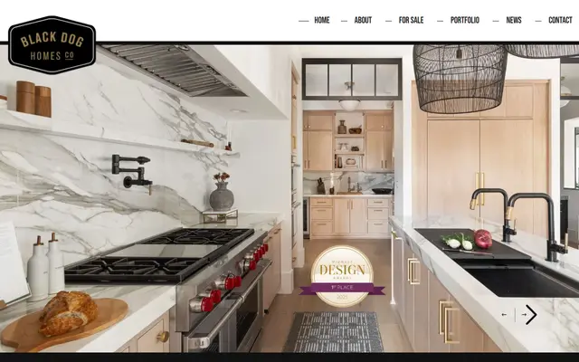 Screenshot of the blackdoghomes.com homepage